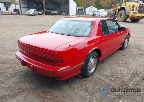 1992 Oldsmobile Toronado Trofeo из США, поврежденный, VIN 1G3EV13L7NU305739